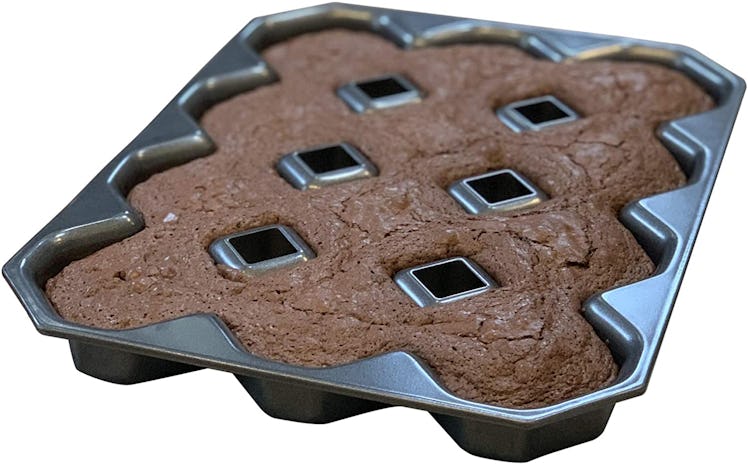 Bakelicious Crispy Corner Brownie Pan