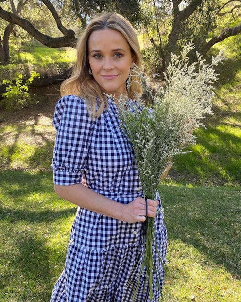 Reese Witherspoon celebrity flower arrangement ideas