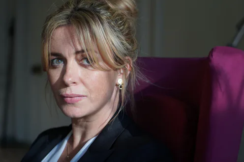 eve myles as faith howells on keeping faith