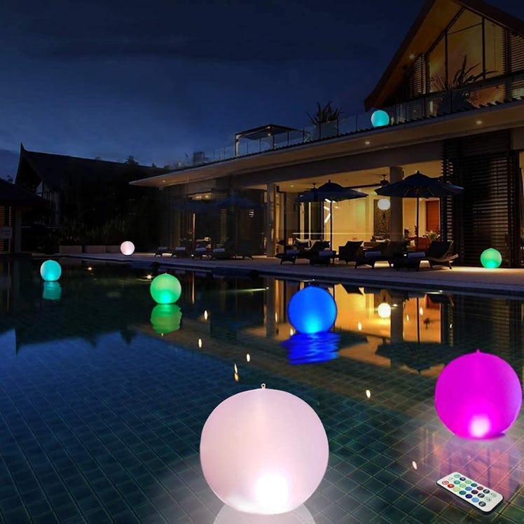 FLORYBERCEA LED Beach Balls (Set Of 2)