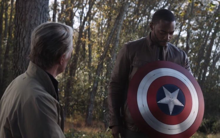 Sam Wilson holding Captain America shield in Avengers: Endgame