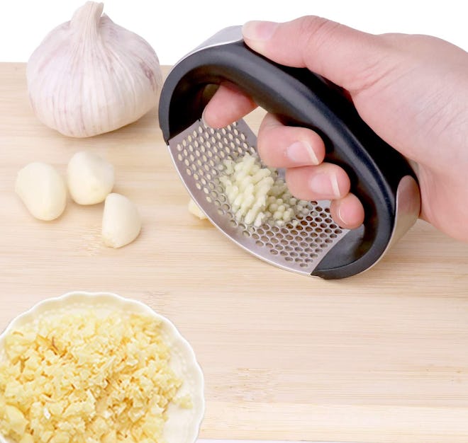 Vantic Garlic Press Rocker