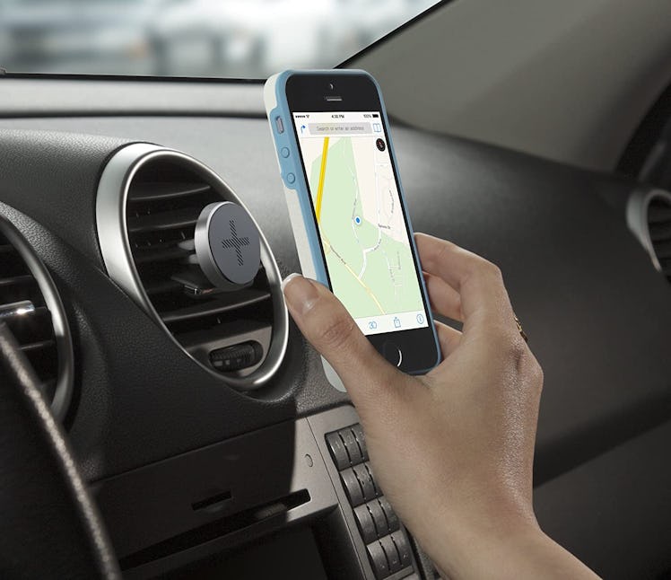 Logitech Magnetic Car Mount