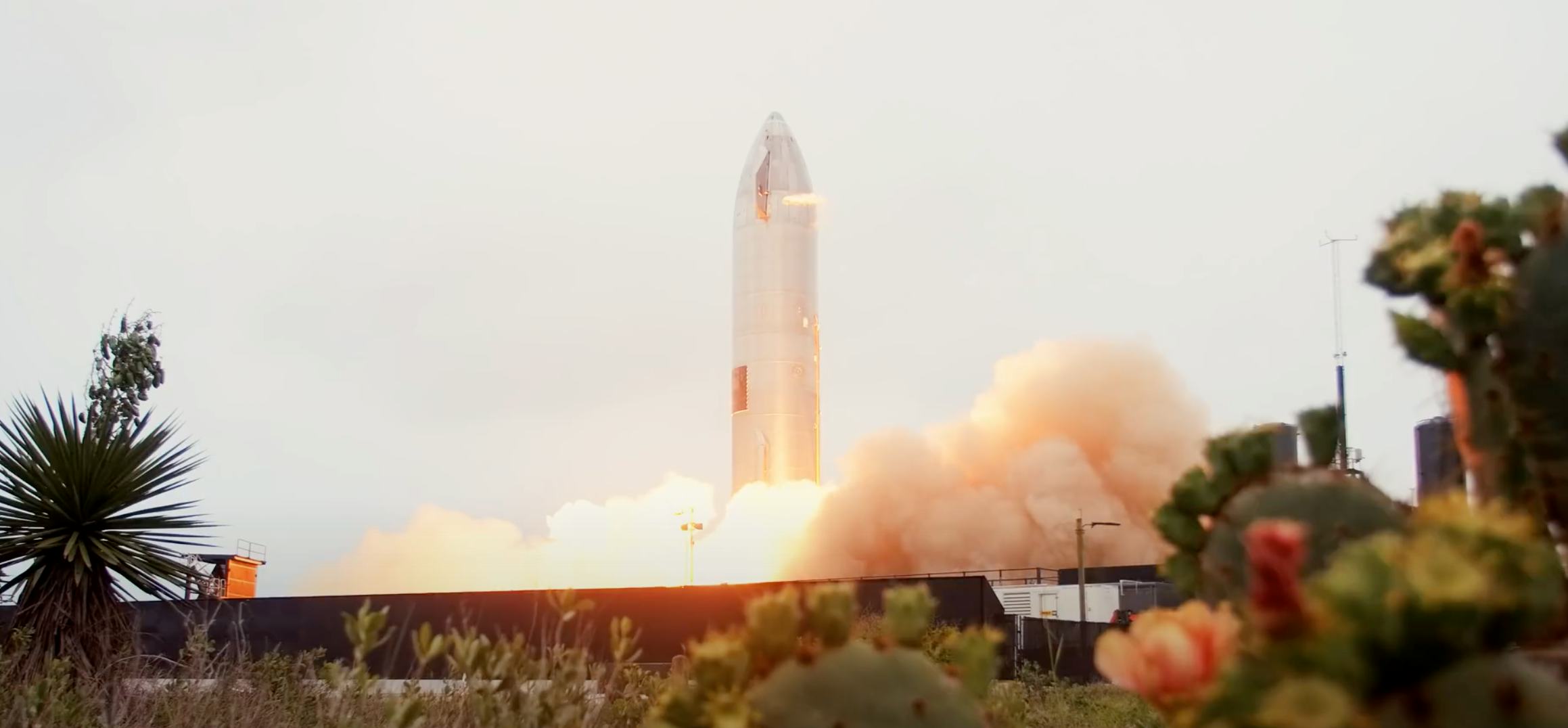 SpaceX Starship SN15: Slo-mo Video Captures Jaw-dropping Flight