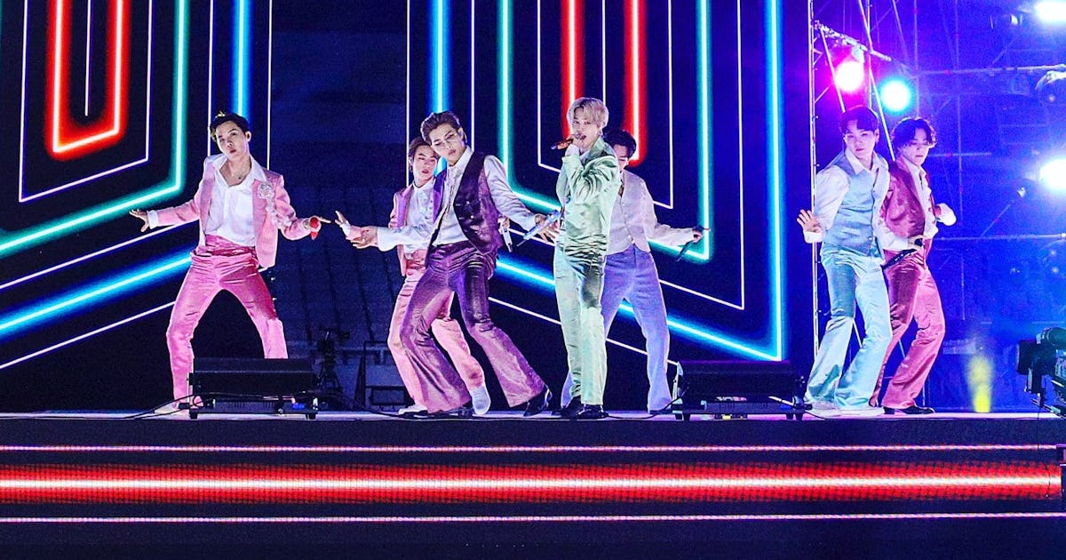 Here S How To Stream The 21 Lotte Duty Free Concert Catch Bts Twice S Performances Here S How To Stream The 21 Lotte Duty Free Concert Catch Bts Twice S Performances