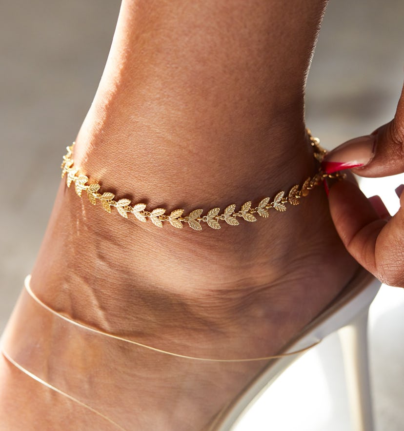  Laurel Chain Anklet