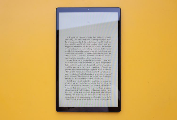 Yes, you can read ebooks on the Nook’s screen, but don’t expect any luxury reading experience. 