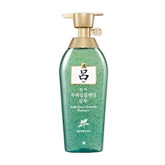 This Korean shampoo deeply cleanses oily hair.