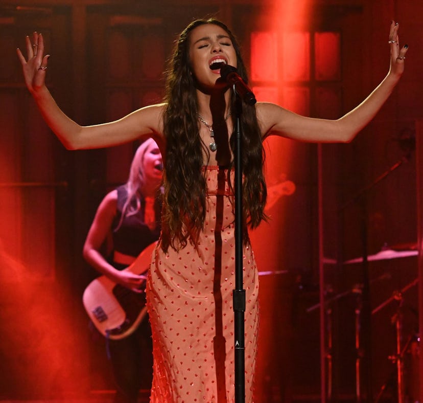 Olivia Rodrigo performing on Saturday Night Live.