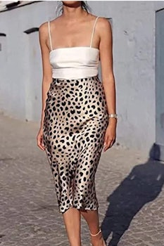 Soowalaoo High-Waist Leopard Midi Skirt