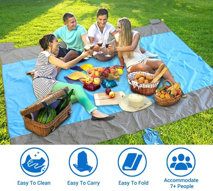 POPCHOSE Sandfree Beach Blanket