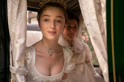 Phoebe Dynevor in 'Bridgerton'