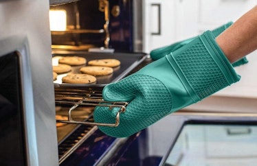 Gorilla Grip Silicone Oven Mitt Set (2-Pack)