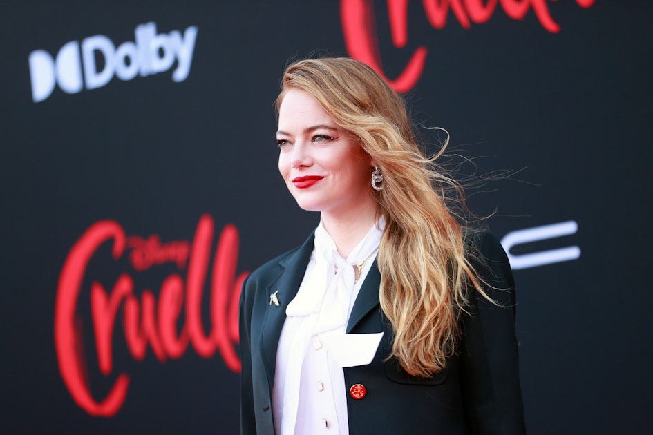 Emma Stone Wore Cruella de Vil LV Suit On Red Carpet
