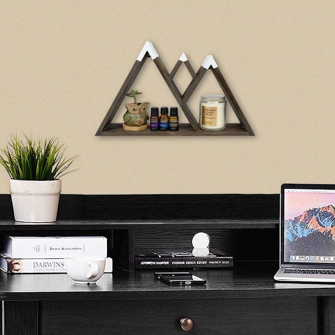 DASH Majestic Mountain Floating Shelf