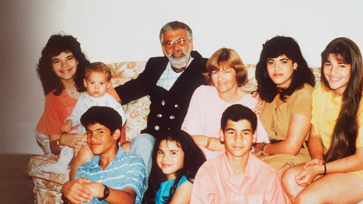 Best TV Shows & Films About Cults On Netflix UK That'll Leave You Reeling