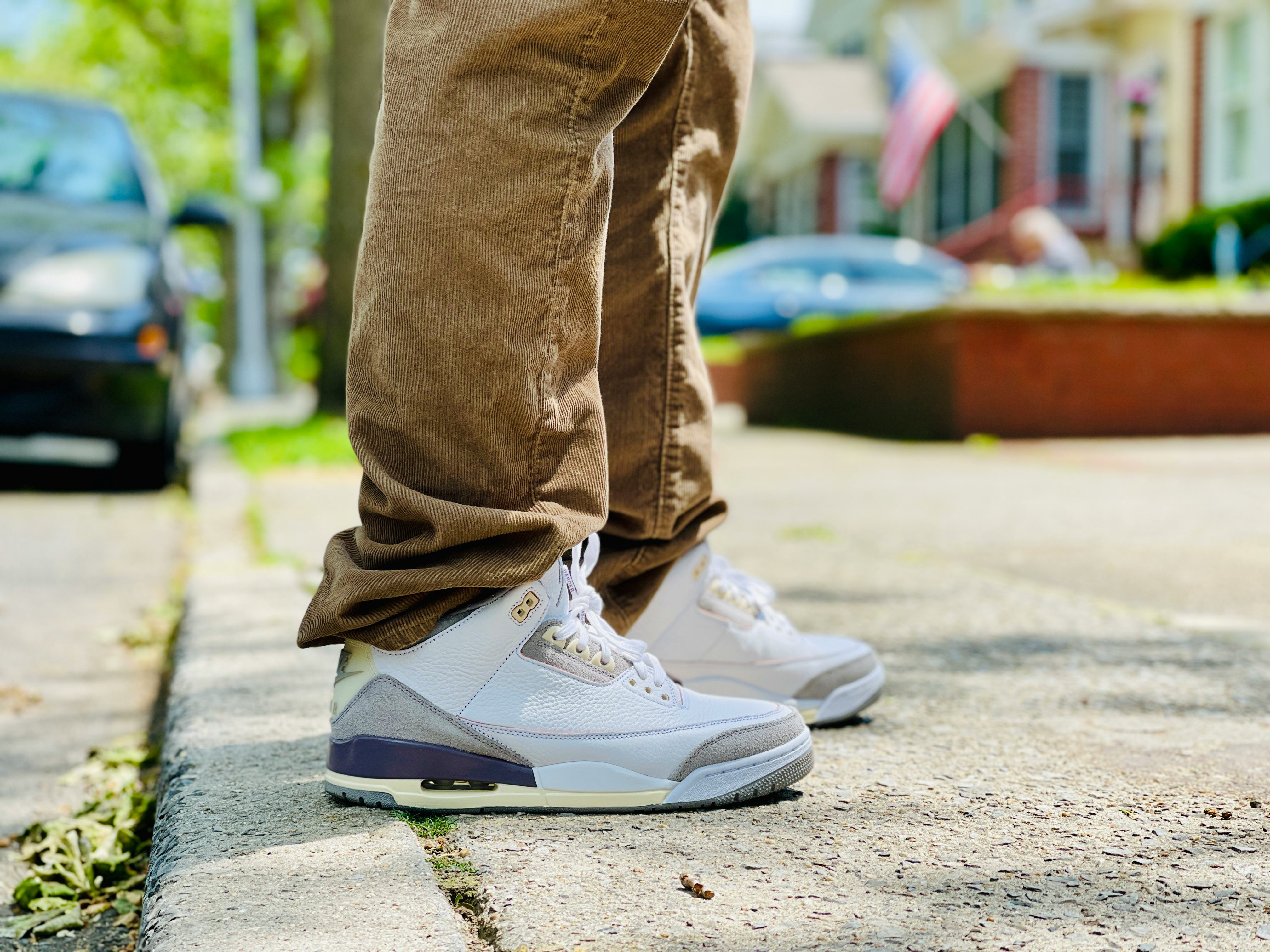 Jordan 3 retro on hot sale feet