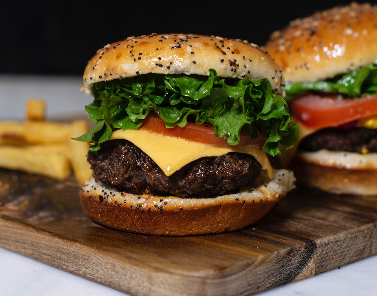 14 National Burger Day 2021 Deals On May 28 That Are So Crave Worthy Burger Day 2022 Deals