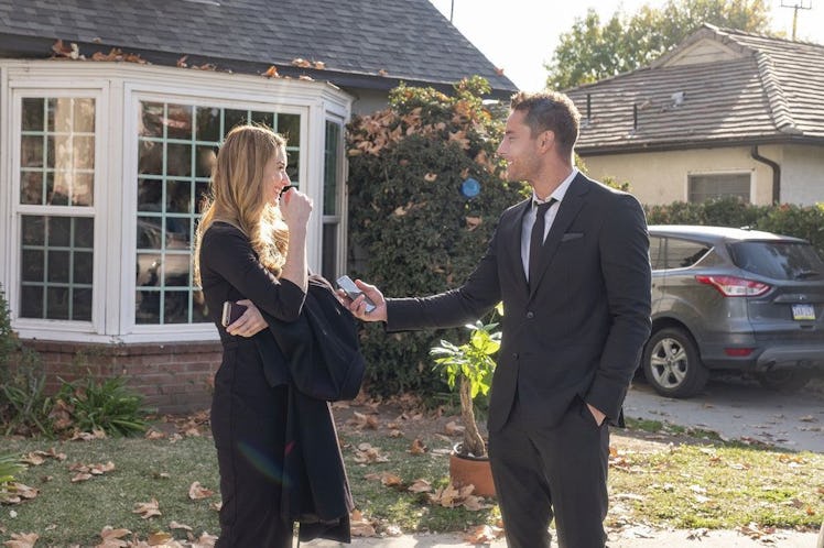 Alexandra Breckenridge as Sophie and Justin Hartley as Kevin Pearson in 'This Is Us'