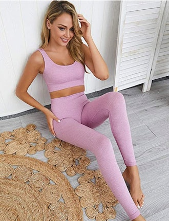 OLCHEE Two-Piece Workout Outfit
