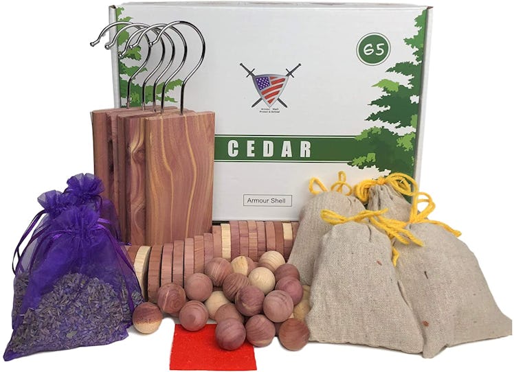 Armour Shell Cedar Sachets (65-Pack)