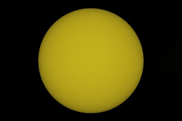 Planet Mercury in front of the sun, ahead of Mercury retrograde spring 2021.