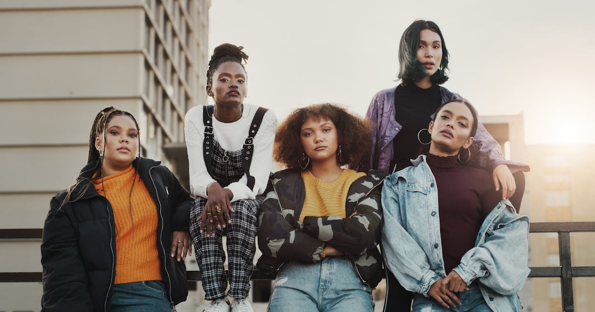 Group Chat Names For 5 People Ideas For Best Friends Group Name Group Chat Names For 5 People Ideas For Best Friends Group Name