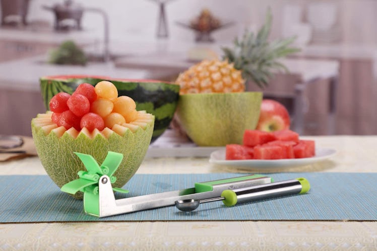 Yueshico Stainless Steel Watermelon Slicer Cutter