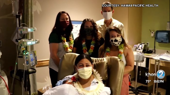 Lavinia Mounga gave birth on a flight from Salt Lake City to Honolulu; the nurses and doctor who hel...