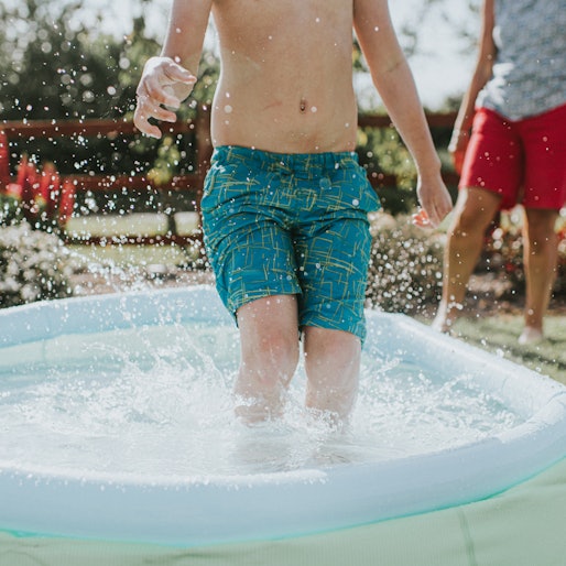 These easy summer activities are so fun for kids.