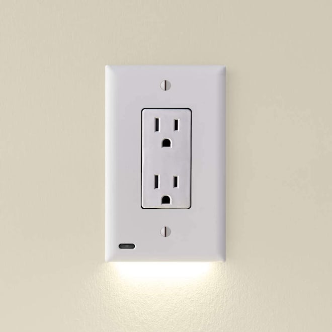 SnapPower Outlet GuideLight (2-Pack)