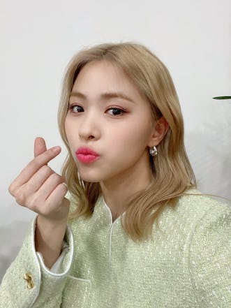 Itzy On Mini Album Guess Who And Embracing A Bold New Sound Itzy On Mini Album Guess Who And Embracing A Bold New Sound