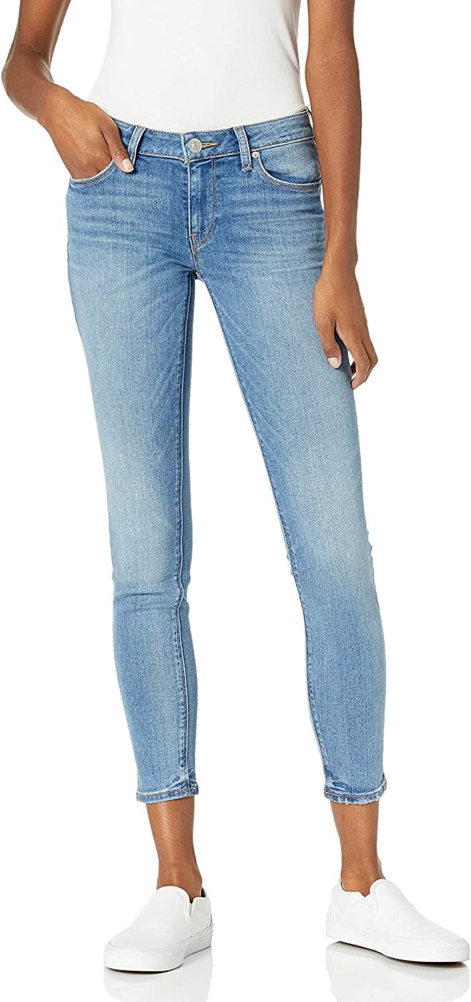 HUDSON Krista Low-Rise Super Skinny Jean