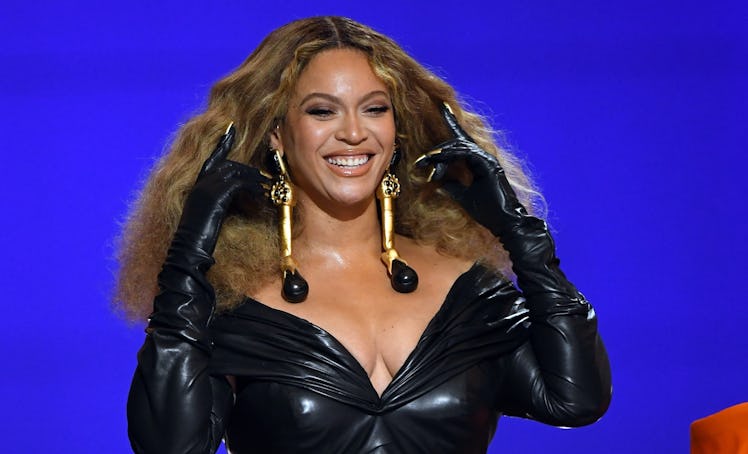 Beyoncé is a character in Netflix's 'Selena: The Series,' which recreated a moment the singers met a...