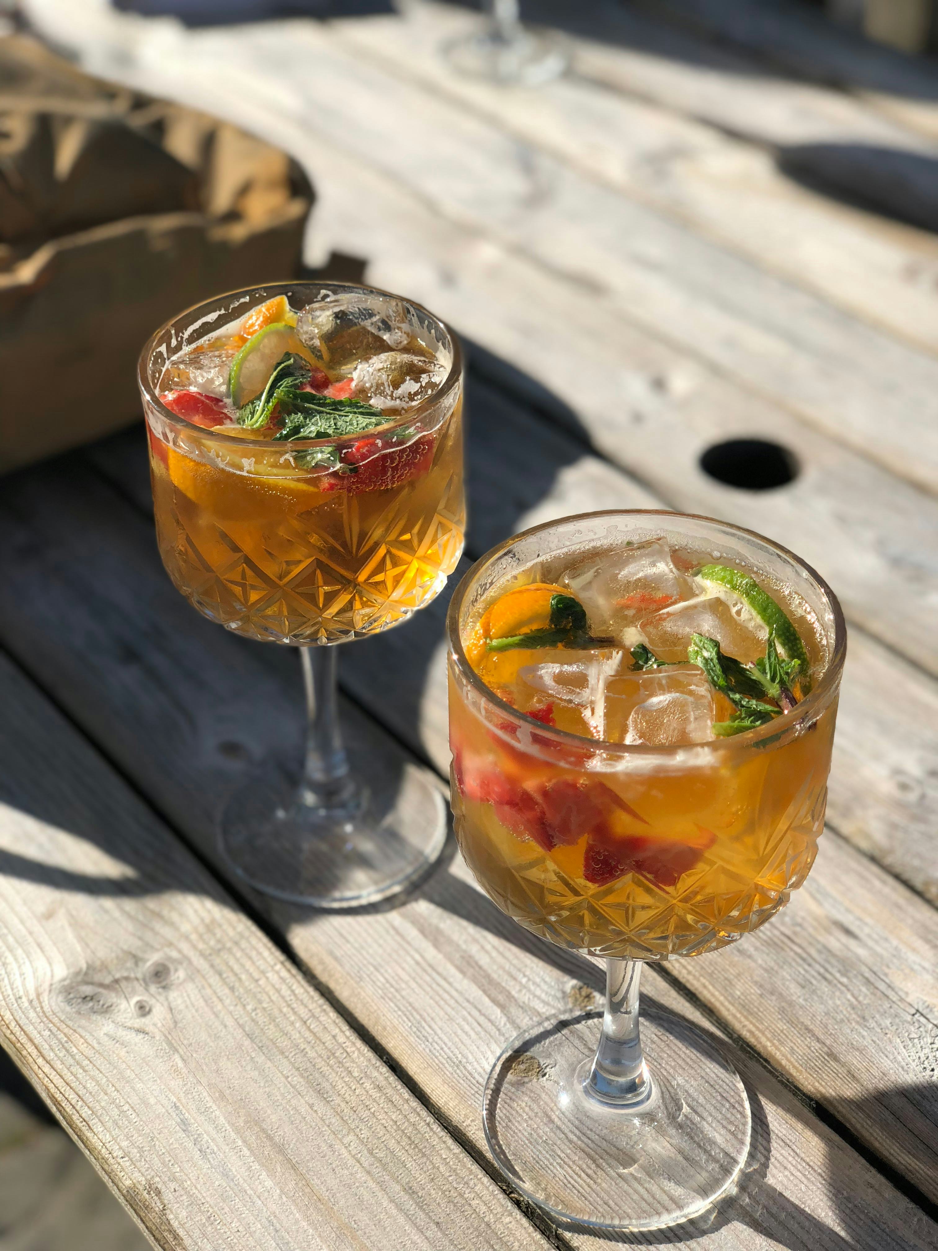 Pimm's Cups summer cocktails and spritzes