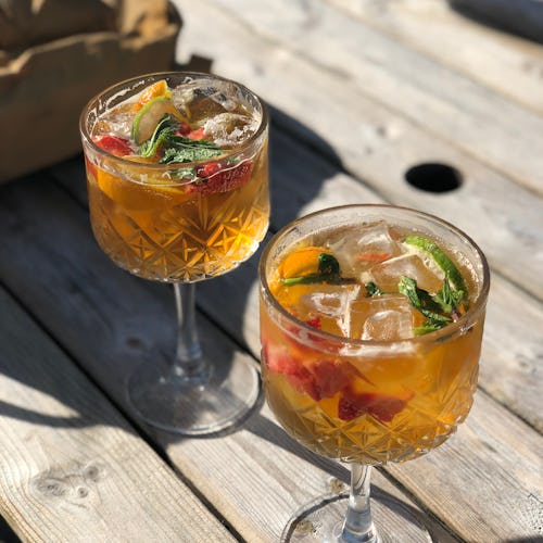 Pimm's Cups summer cocktails and spritzes