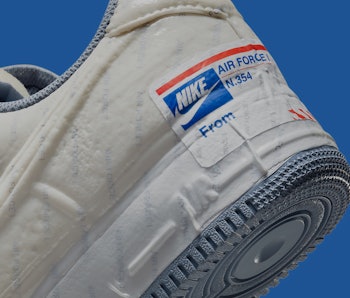 USPS Shoe Policy In 2022 (What Kind Of Shoes + More)