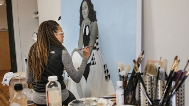 Amy Sherald painting Michelle Obama
