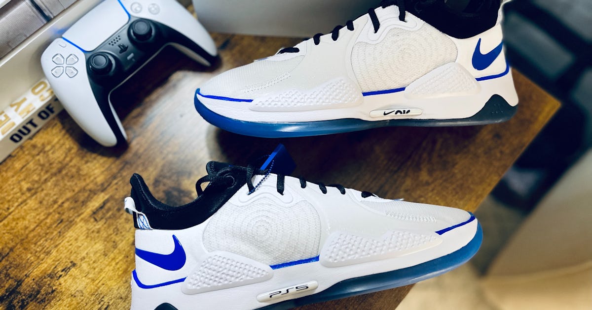 Playstation 2025 classic shoes
