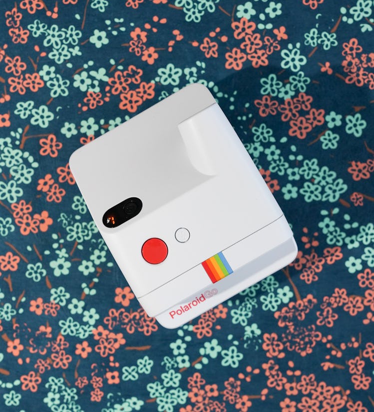 Polaroid Go review: The flash button also activates the timer and double exposure mode.