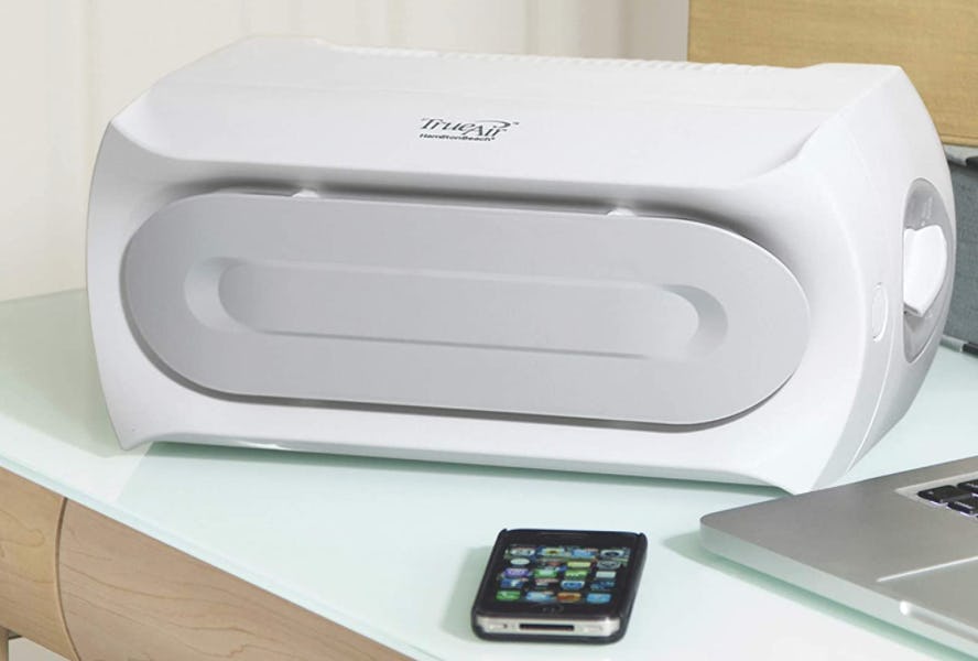 The 9 Best Air Fresheners For Pet Odors