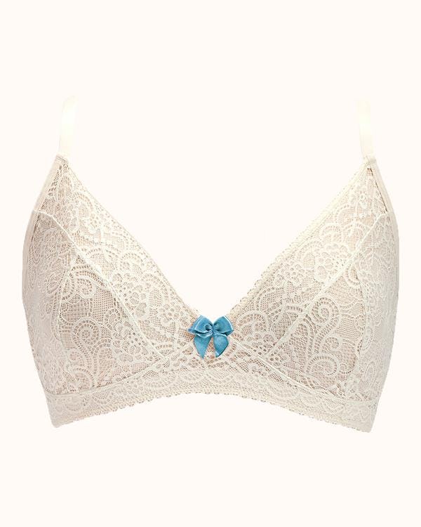 Wearing Bralettes Instead Of Bras — Why I Ditched The Underwire