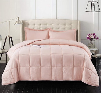 HIG All Season Down Alternative Comforter 