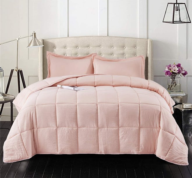 HIG All Season Down Alternative Comforter 