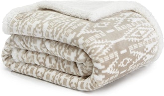 Eddie Bauer Ultra-Plush Throw Blanket