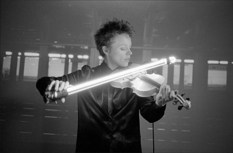 Laurie Anderson playing the violin