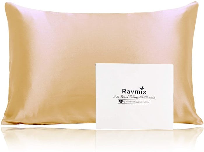 Ravmix 100% Silk Pillowcase for Hair and Skin