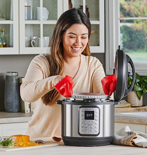 Instant Pot Duo Plus (6-Quart)