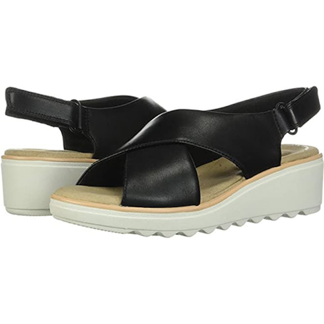 Clarks Wedge Sandal Similar To Crocs