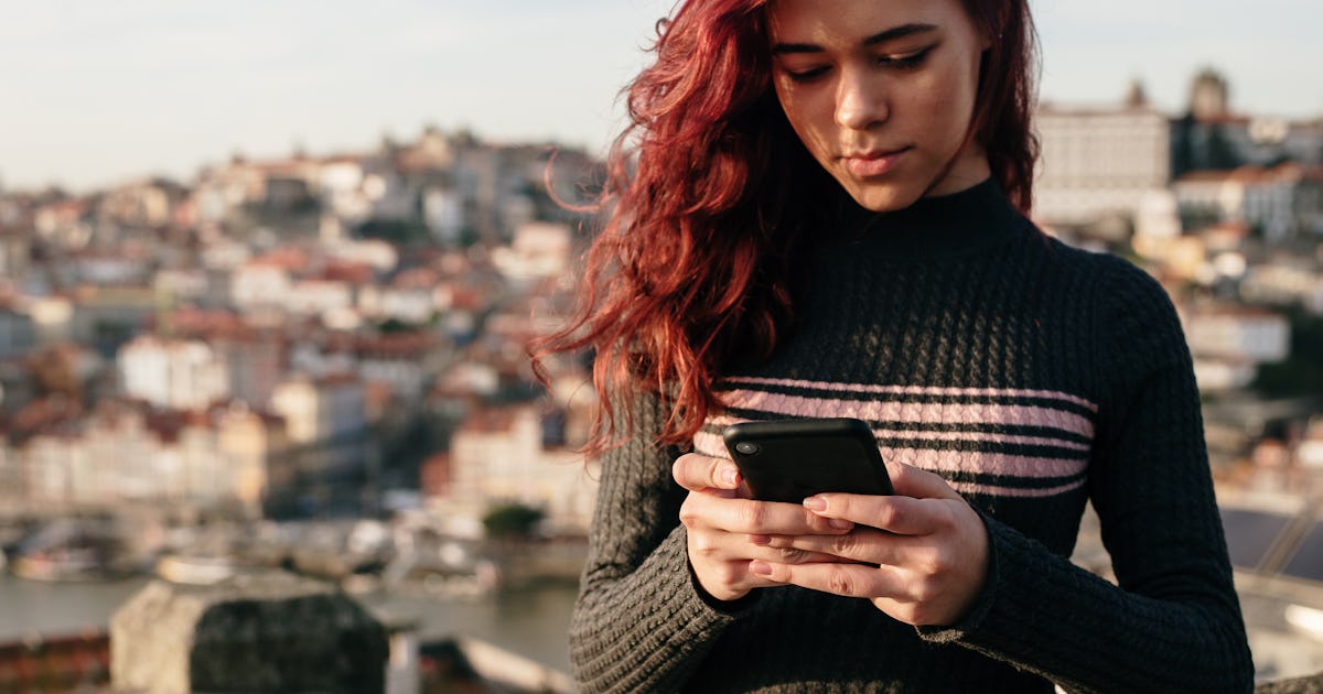 WhatsApp Group Names For Family Members Who Are All Over The Globe